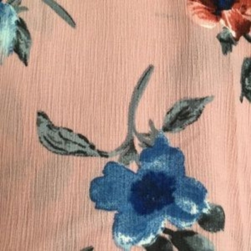 Mauve Floral Top - Picture 3 of 3